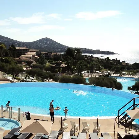 Appartement Résidence Le Hameau De Cap Esterel - Maeva - 2 Pièces 5 Personnes - Sélection Mae-5802 Saint-Raphaël